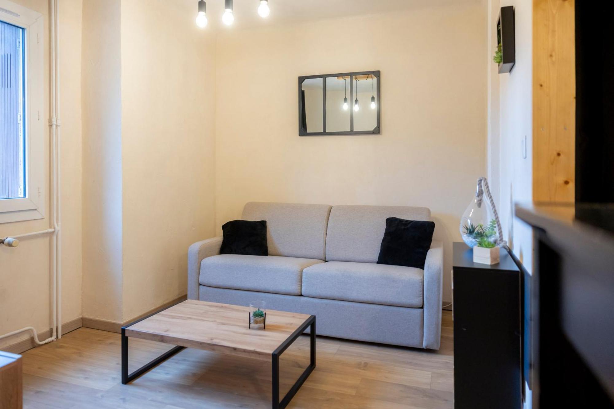 La Galleanne Studio Agreable Et Chaleureux Briançon Buitenkant foto